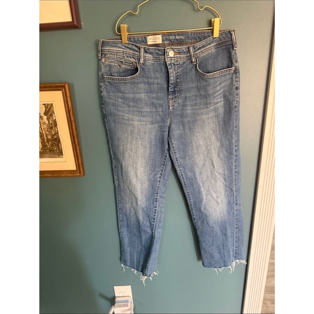 Pilcro Cropped Straight Jeans heart mender